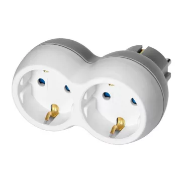 Adapter 2 földelt dugaljjal