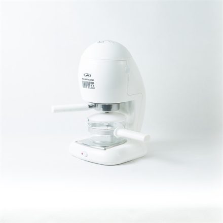 Szarvasi SZV-624 Unipress presszókávéfőző, fehér, 800W, 3,04 bar nyomás, 0,6L víztartály, 4,1 kg,