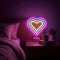 Neon LED lámpa - színes szív - 3 x AA + USB - 25,2 x 1,6 x 23 cm