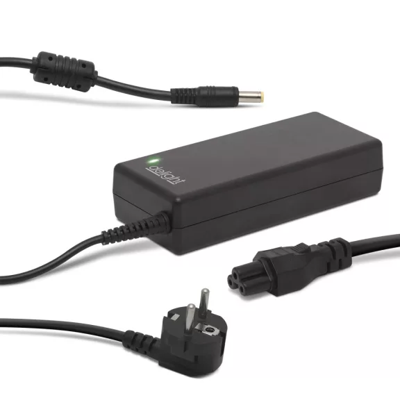 Univerzális laptop/notebook töltő adapter tápkábellel Univerzális laptop/notebook töltő adapter tápkábellel