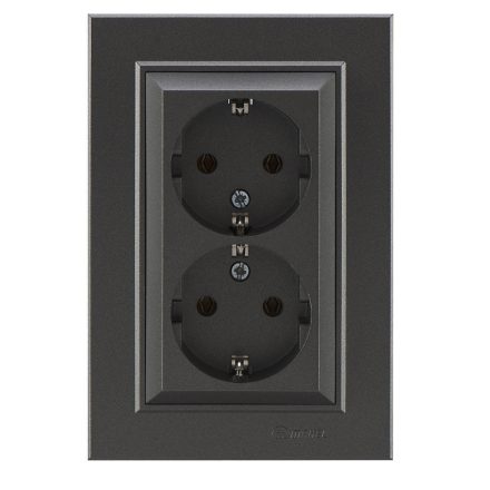 Karea 2-es földelt dugalj - 16 A; 250 V; 60Hz PI 20