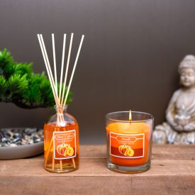   Illatgyertya és illatosító szett - sütőtök - 120 g + 100 ml