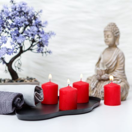 Gyertya szett - piros, illatmentes - 4 x 45 g