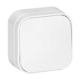 Falon kívüli 1 pólusú kapcsoló