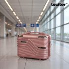 TraveLux Urban kisméretű kézi bőrönd keményfedeles 28x36x16 cm