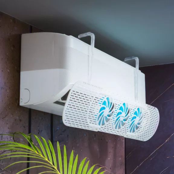 Légterelő műanyag, klímához - 55 - 88 cm Légterelő műanyag, klímához - 55 - 88 cm
