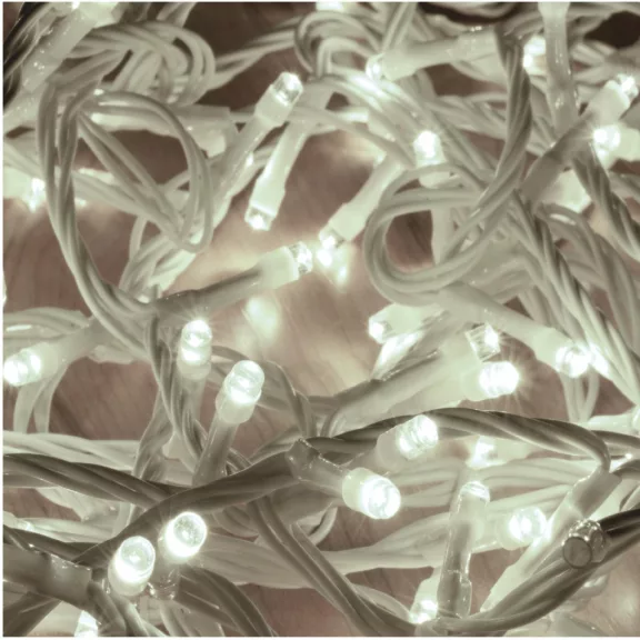 HOME DLIC120WH sorolható cluster fényfüzér, 2,5 méter, 120db hidegfehér LED, fehér vezeték, kül- és beltéri kivitel HOME DLIC120WH sorolható cluster fényfüzér, 2,5 méter, 120db hidegfehér LED, fehér vezeték, kül- és beltéri kivitel