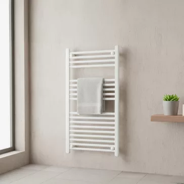 Egyenes törölközőszárító radiátor 1000x500 mm fehér