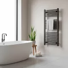Íves törölközőszárító radiátor 1200x600 mm fekete