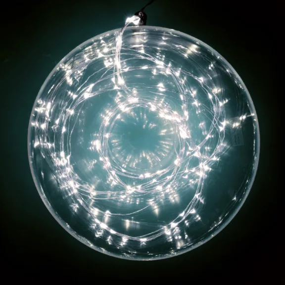 Home ML 160/WH micro LED-es fényfüzér, 15,9 m / 160 db hidegfehér micro LED, állófényű, vékony vezeték, hálózati adapter, kül- és beltéri kivitel Home ML 160/WH micro LED-es fényfüzér, 15,9 m / 160 db hidegfehér micro LED, állófényű, vékony vezeték, hálózati adapter, kül- és beltéri kivitel