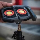 NEBO NEB-WLT-1008-G OMNI 3K szerelőlámpa, 3000-7 lumen, újratölthető, power bank funkció, IPX4