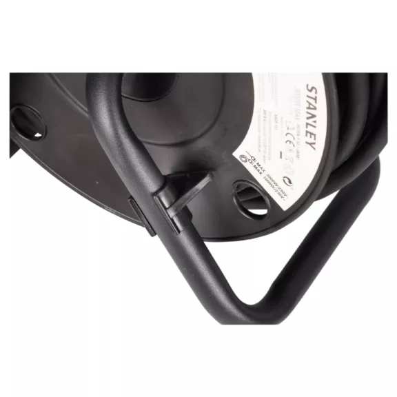 STANLEY kábeldob, max. 3000 W, IP44, H07RN-F 3G1,5 mm² 20m kábel, kül- és beltéri kivitel STANLEY kábeldob, max. 3000 W, IP44, H07RN-F 3G1,5 mm² 20m kábel, kül- és beltéri kivitel