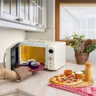 Zilan ZLN1245 retró mikrohullámú sütő, 700 W, 20 liter, 6 fokozat, LED kijelző, gyerekzár, elektronikus vezérlő, bézs